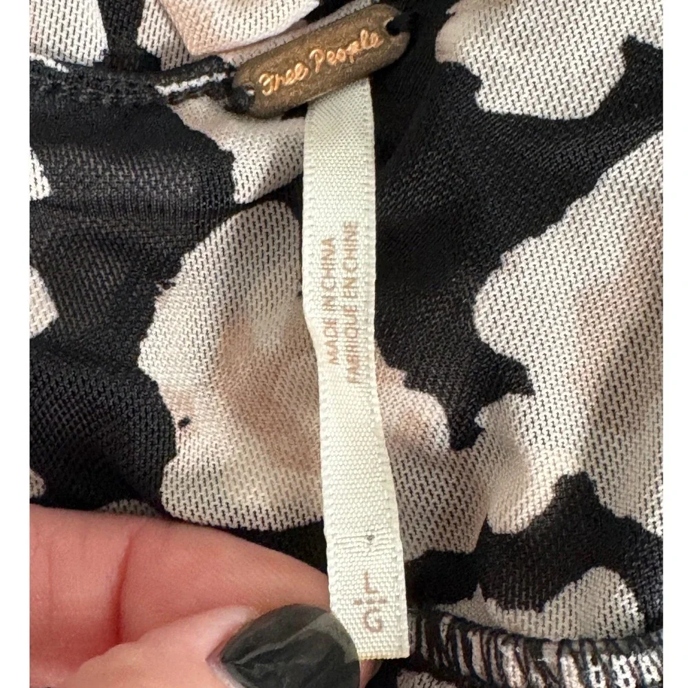 Free People Meg's Animal Print Mesh Bubble‎ Hem Blouse Size L